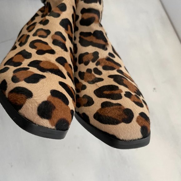 Aquatalia Faria Ankle Boots Leopard Weatherproof Calf Hair Tonal Strap Zipped - Picture 10 of 10